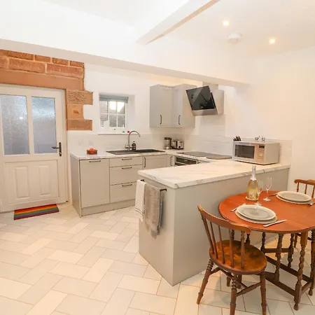 Hillside Hideaway 別荘 *